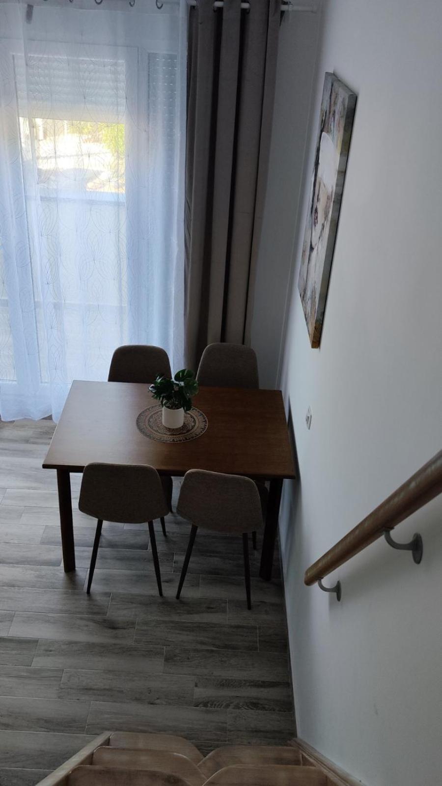 Amelia Appartement Radanovići